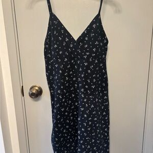 Brandy Melville Black Top